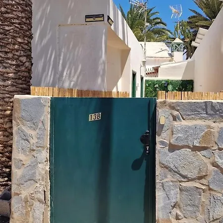 Rockbeach Bungalow Costa Teguise Exterior photo